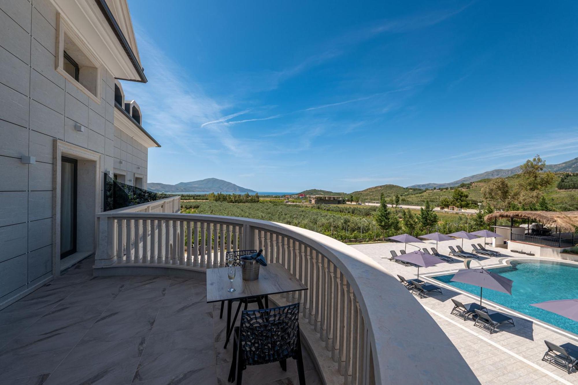 Acros Resort Vlore Ngoại thất bức ảnh