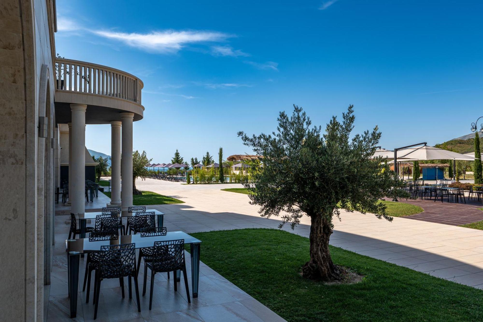 Acros Resort Vlore Ngoại thất bức ảnh