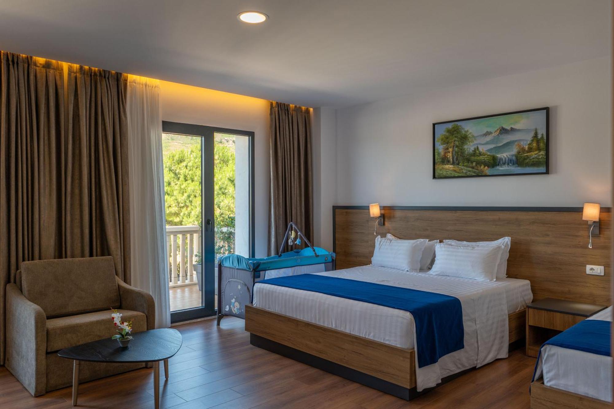 Acros Resort Vlore Ngoại thất bức ảnh