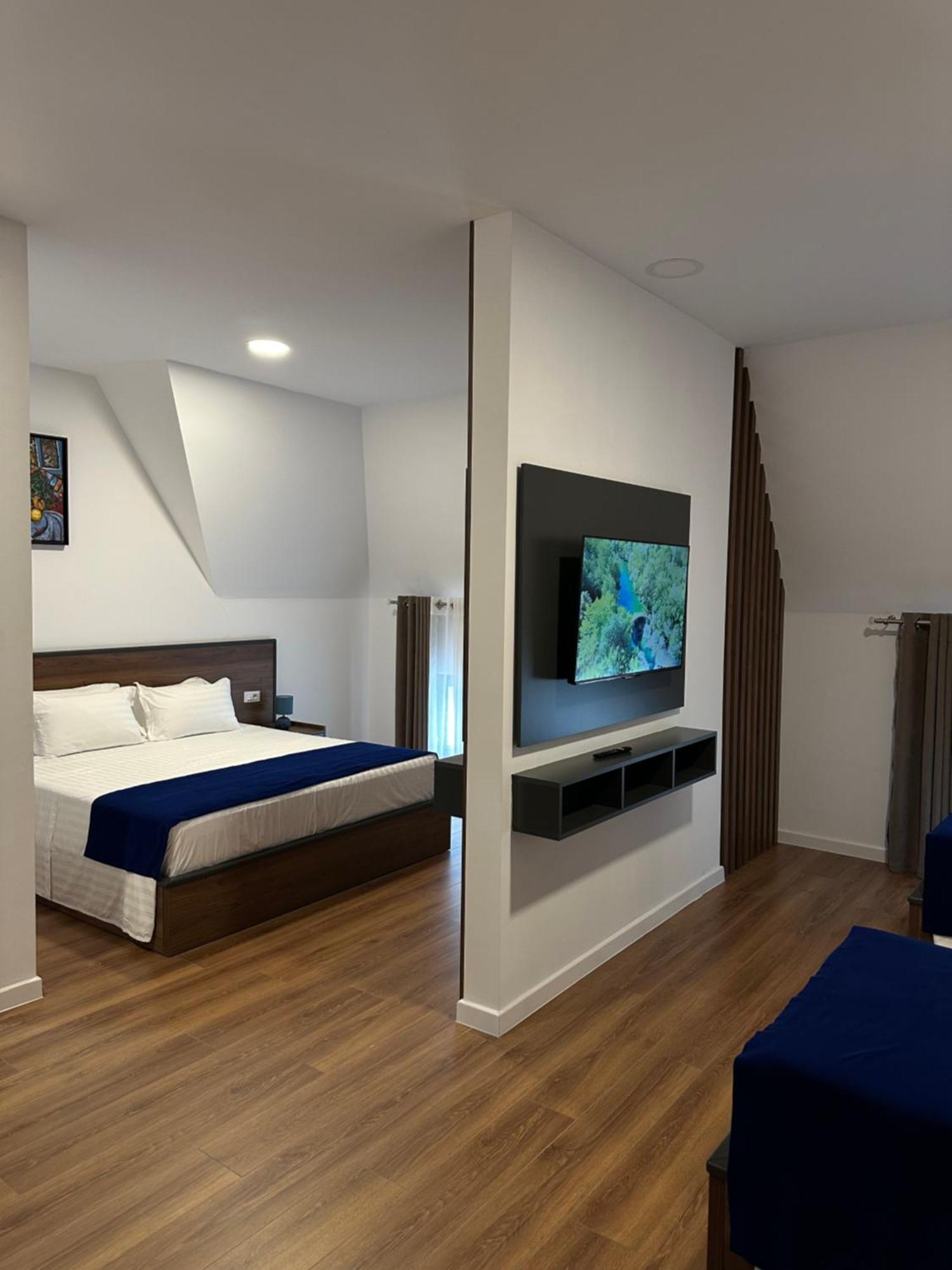 Acros Resort Vlore Ngoại thất bức ảnh